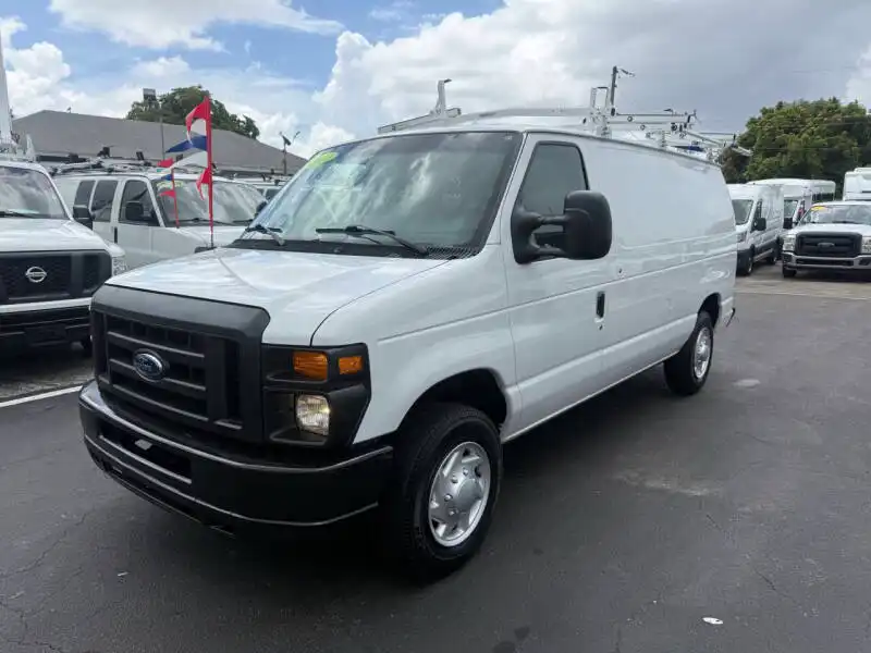 2014 Ford E-Series E-150 Van's photo