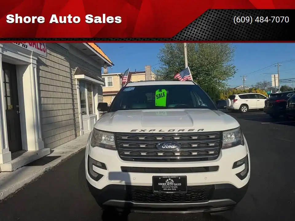 2016 Ford Explorer XLT 4WD's photo