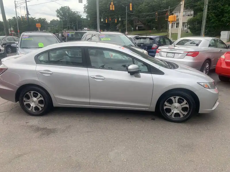 2015 Honda Civic Hybrid CVT's photo