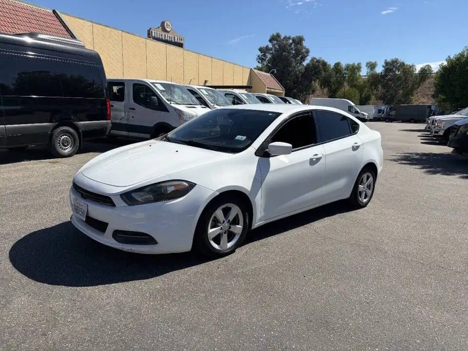 2015 Dodge Dart 2.4 SXT's photo