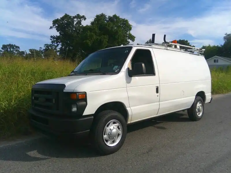 2014 Ford E-Series E-150 Van's photo