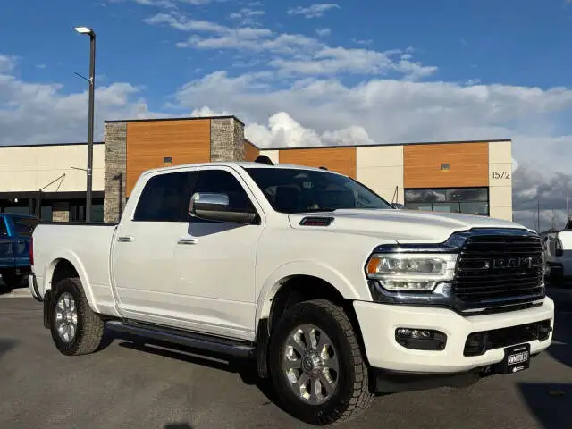 2022 RAM 2500 Laramie 4X4 Crew Cab SWB's photo