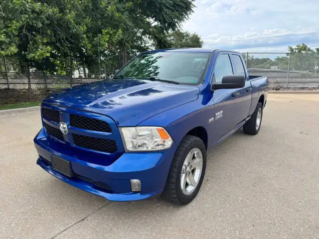 2017 RAM 1500 Express 4x4 Quad Cab 6'4's photo