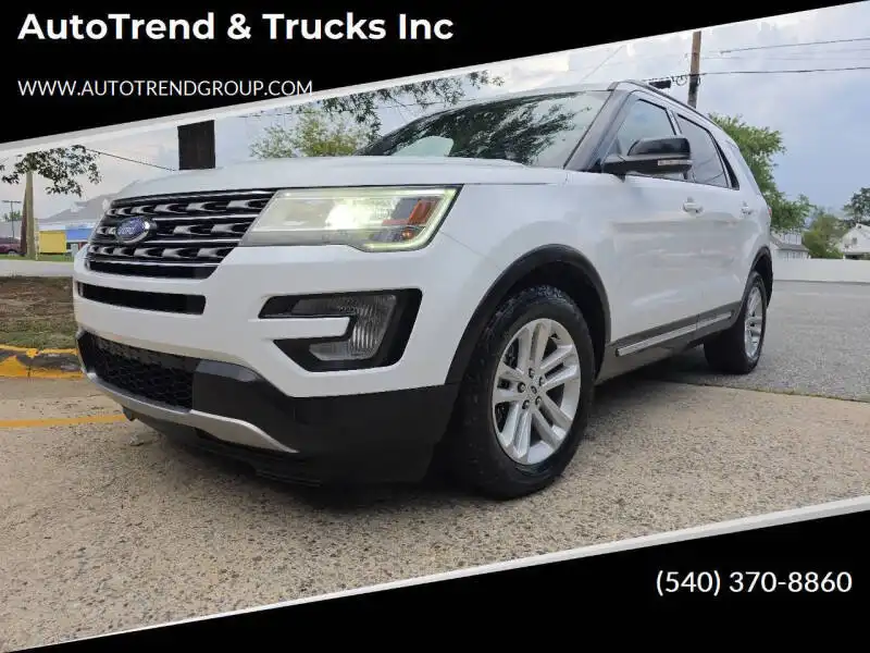 2017 Ford Explorer XLT FWD's photo