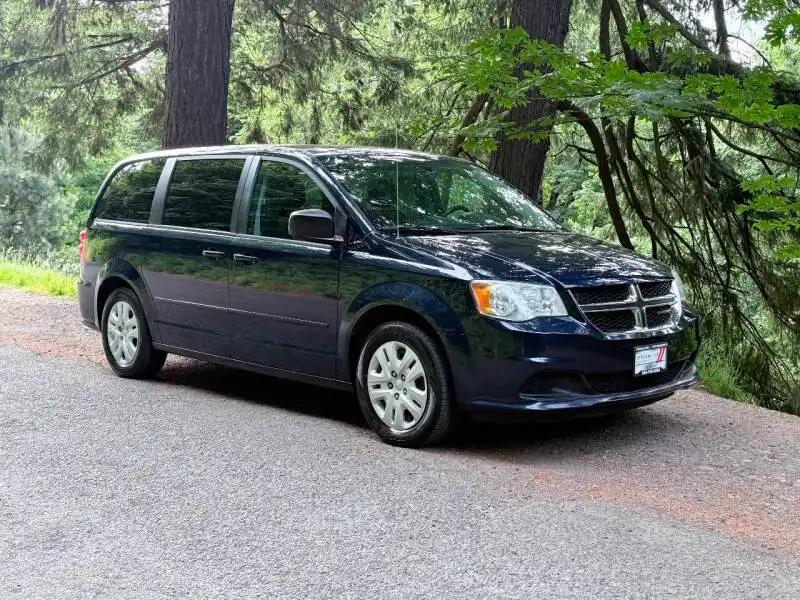 2014 Dodge Grand Caravan SE's photo