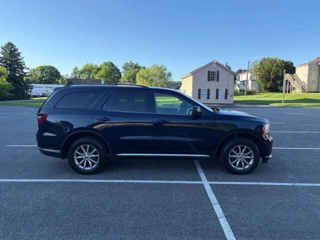 2017 Dodge Durango SXT Plus AWD photo 4