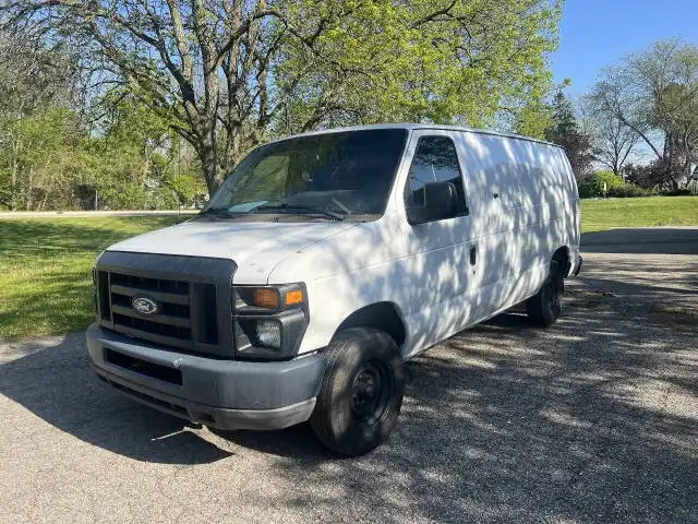 2012 Ford E-Series E-150 Van's photo
