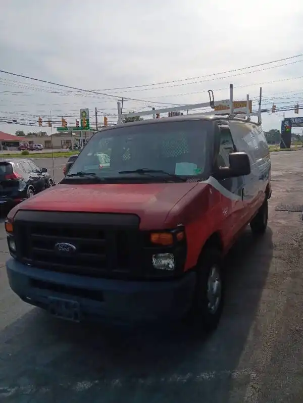 2012 Ford E-Series E-250 Van's photo
