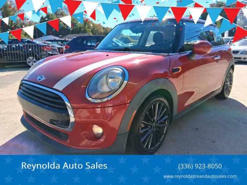 2014 MINI Cooper Base's photo
