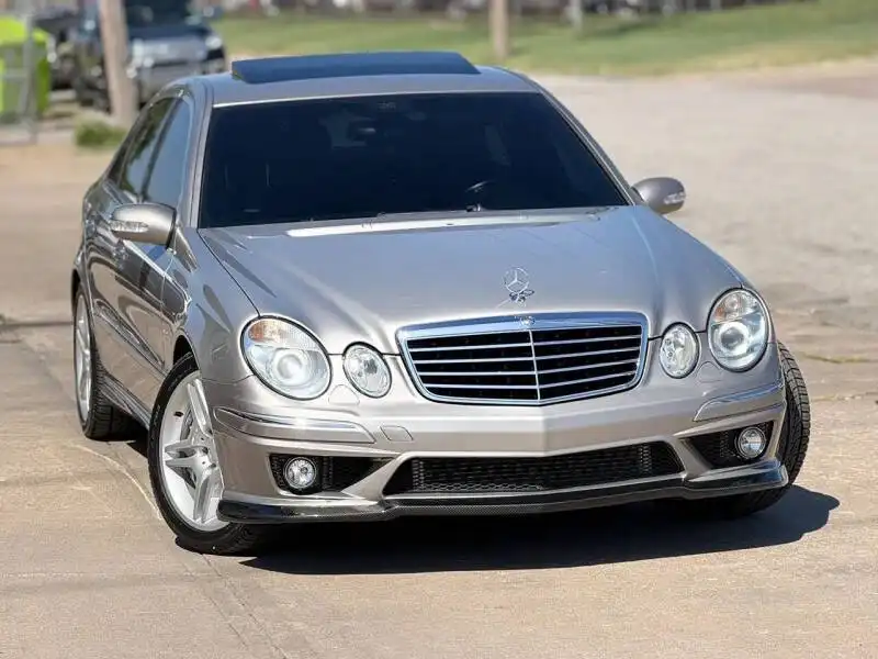 2004 Mercedes-Benz E-Class AMG E55's photo