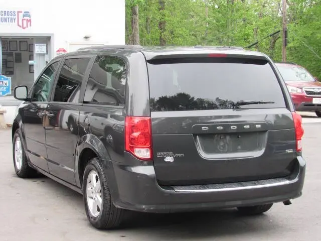 2012 Dodge Grand Caravan SXT photo 5
