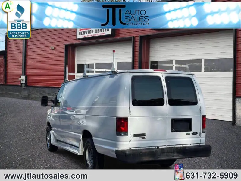 2012 Ford E-Series E-250 Extended photo 4