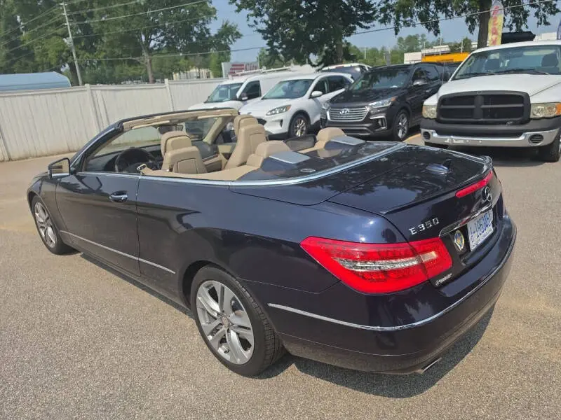 2011 Mercedes-Benz E-Class E350 photo 4
