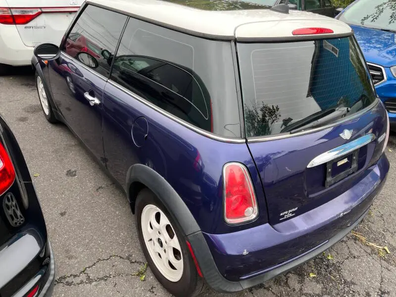 2005 MINI Cooper Base photo 5