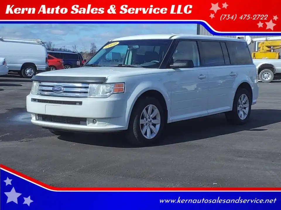 2009 Ford Flex SE FWD's photo