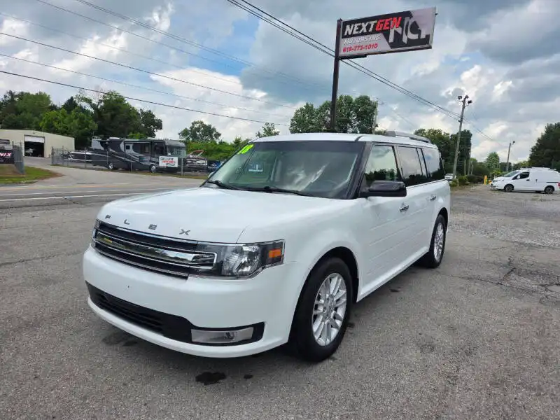 2018 Ford Flex SEL AWD's photo