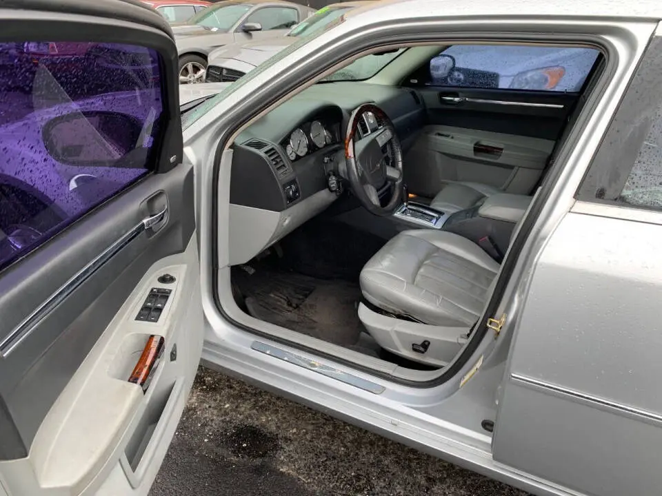 2006 Chrysler 300 C photo 5