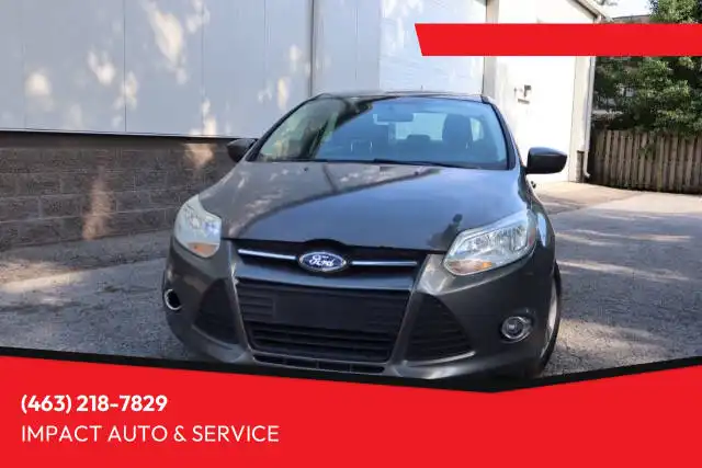 2012 Ford Focus Sedan SE's photo