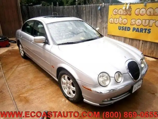 2000 Jaguar S-Type 4.0 V8's photo