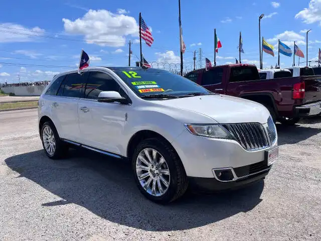 2012 Lincoln MKX FWD's photo