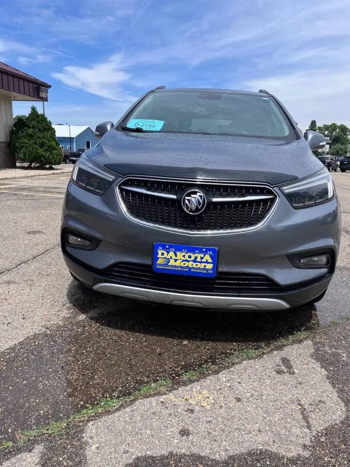 2019 Buick Encore Essence AWD photo 4