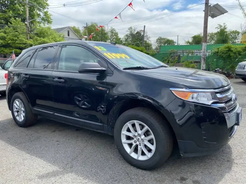 2013 Ford Edge SE's photo