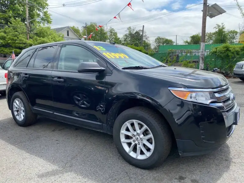 2013 Ford Edge SE photo 1
