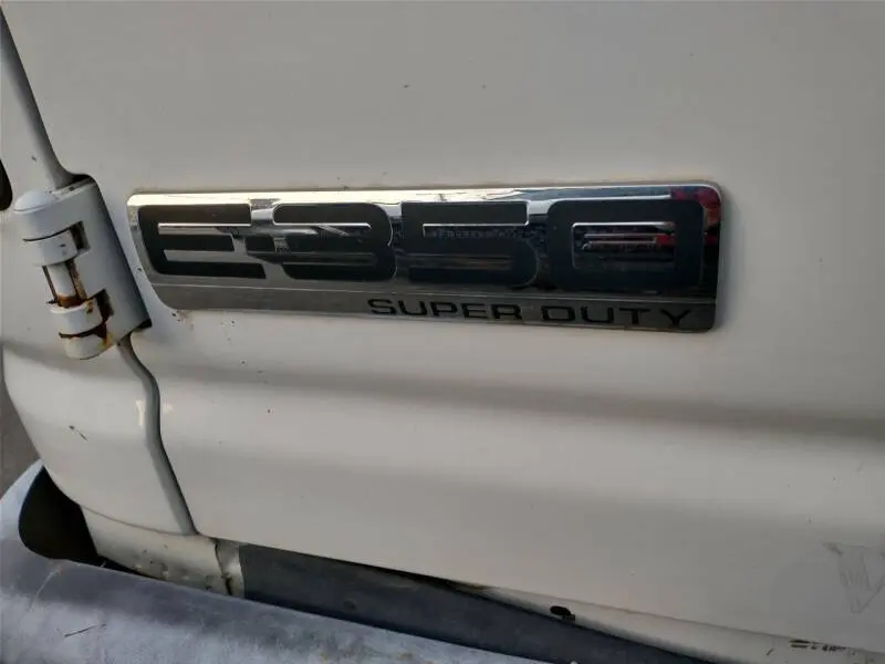2007 Ford E-Series E-350 Super Duty Extended photo 5