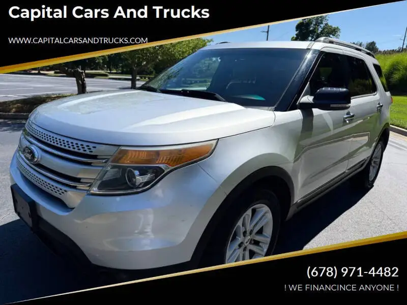 2013 Ford Explorer XLT photo 1