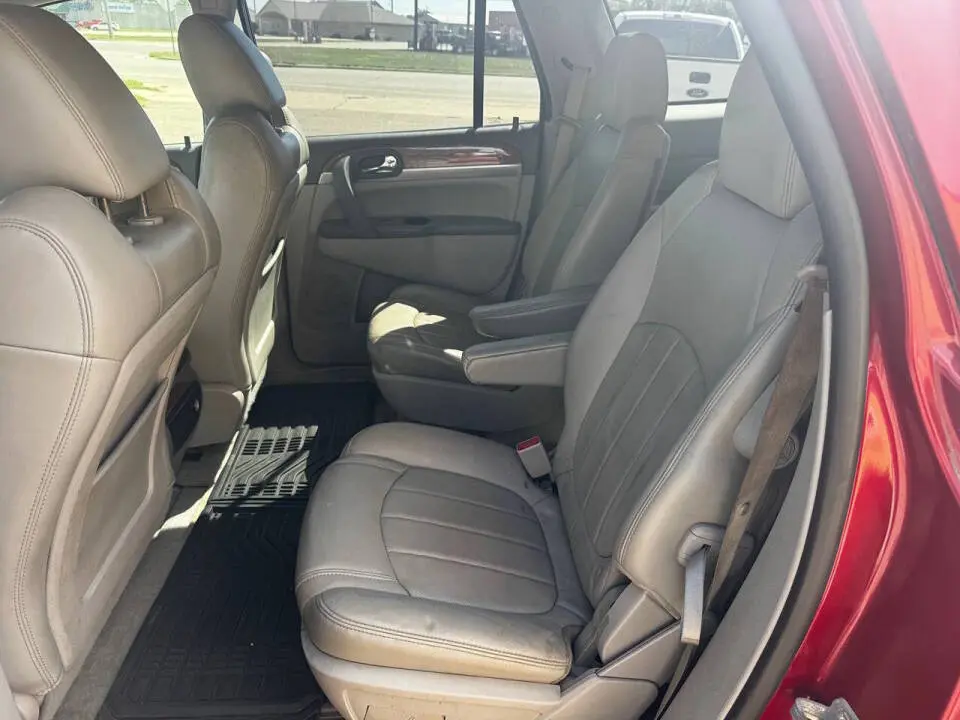 2012 Buick Enclave Leather AWD photo 4
