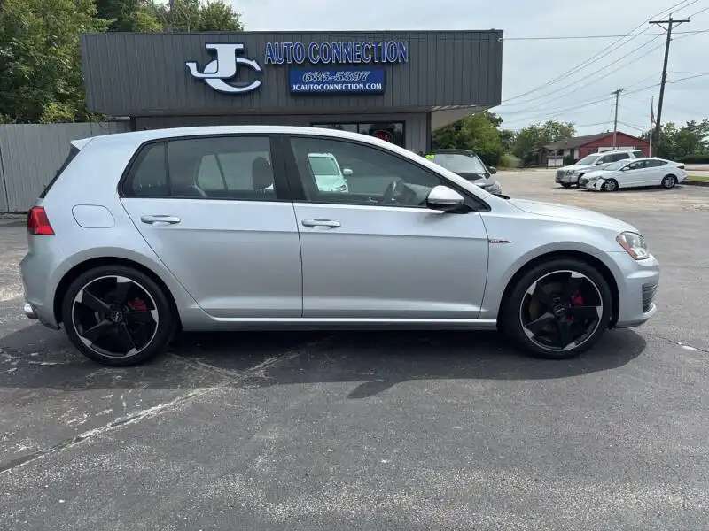 2016 Volkswagen Golf GTI 2.0T S 4-Door DSG PZEV's photo