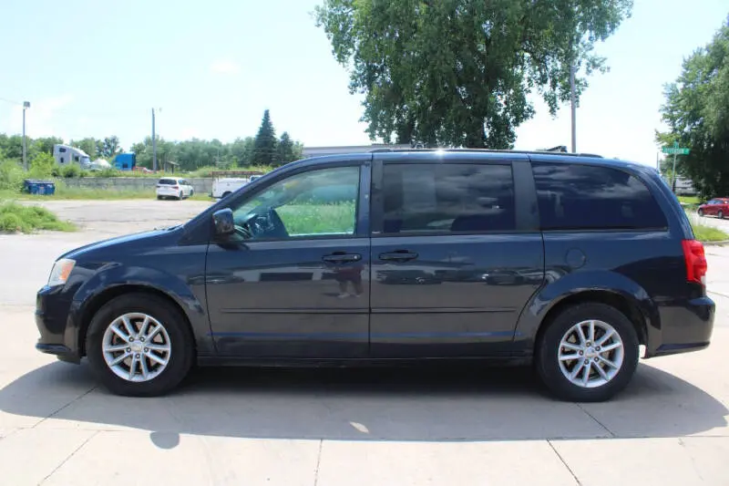 2013 Dodge Grand Caravan SXT photo 5