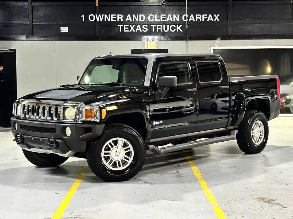 2010 Hummer H3T Base's photo
