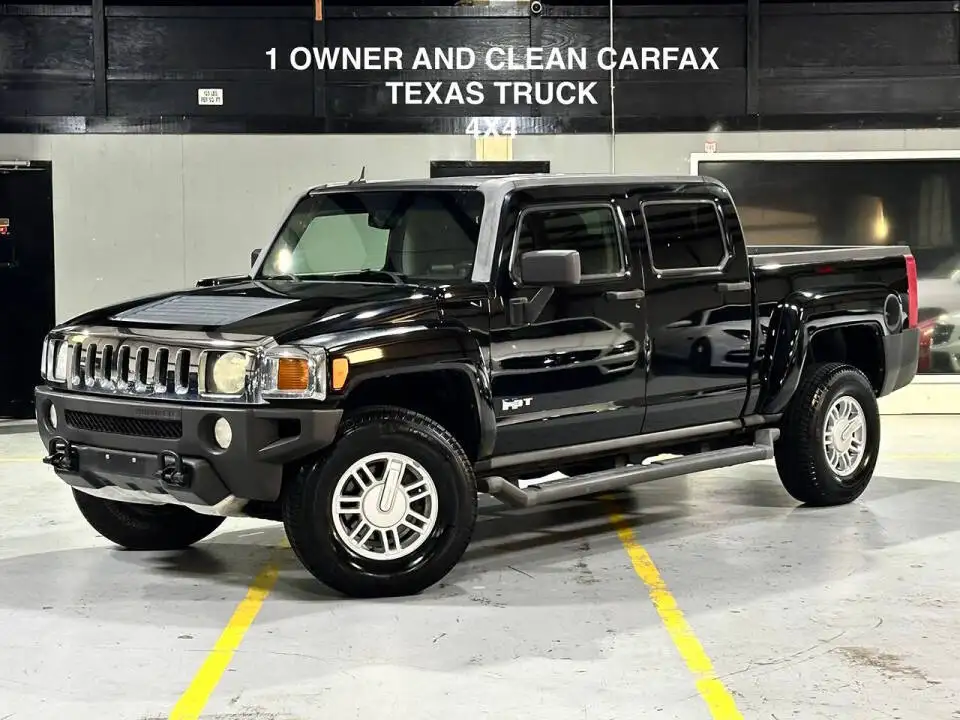2010 Hummer H3T Base's photo