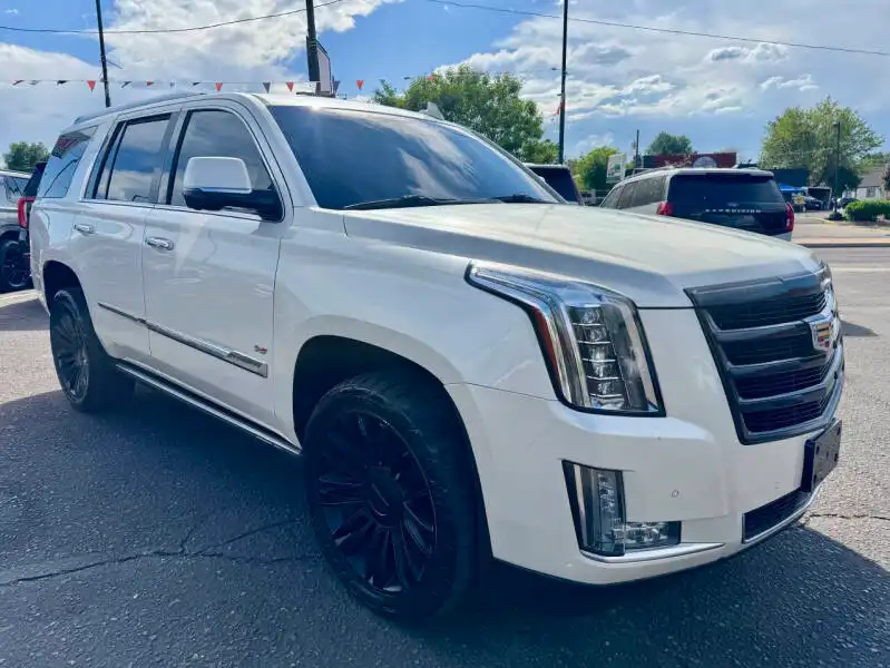 2015 Cadillac Escalade AWD Premium's photo
