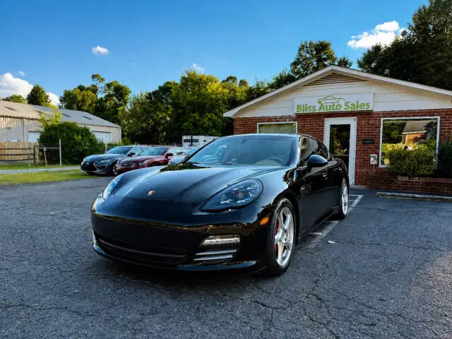 2013 Porsche Panamera 4's photo