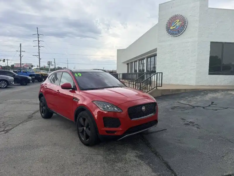 2019 Jaguar E-PACE P250 AWD SE's photo