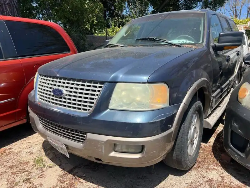 2006 Ford F-150 XL Regular Cab 145 in Styleside's photo