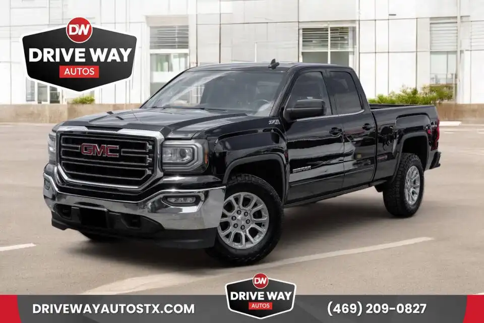 2016 GMC Sierra 4WD Double Cab Standard Box SLE's photo