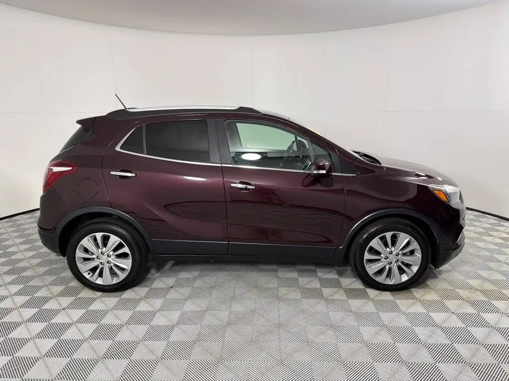2018 Buick Encore Preferred photo 4
