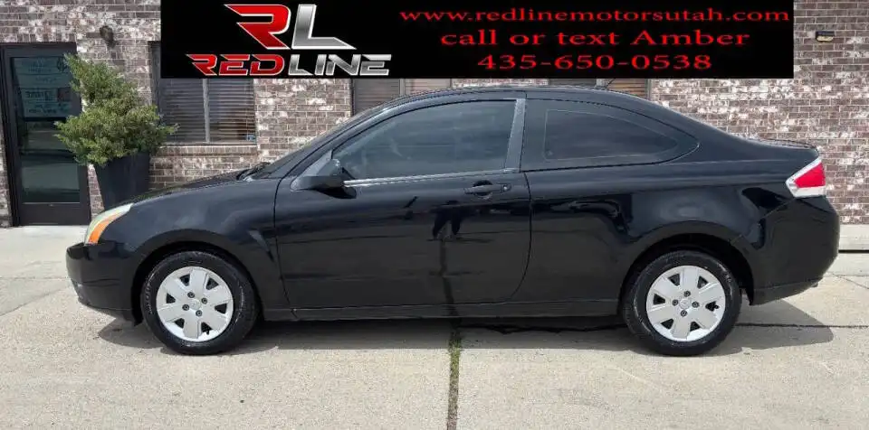 2008 Ford Focus S's photo