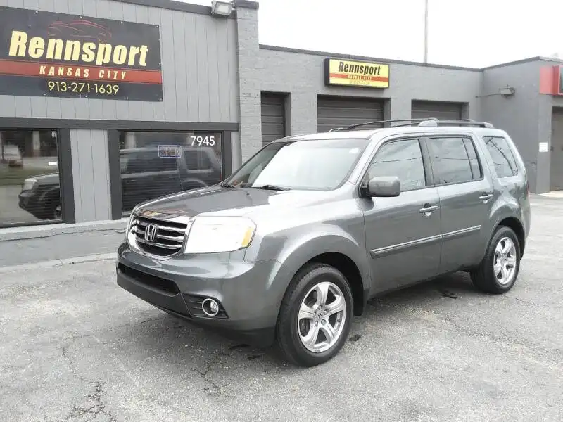 2012 Honda Pilot EX-L 4WD w/ RES's photo