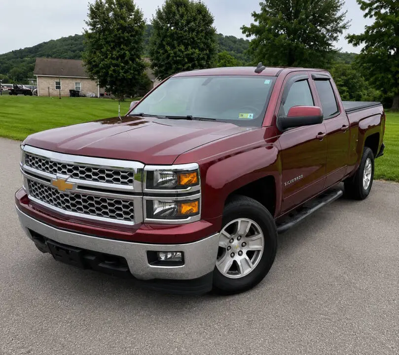Vehicle Image 2