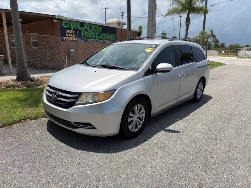 2014 Honda Odyssey EX's photo