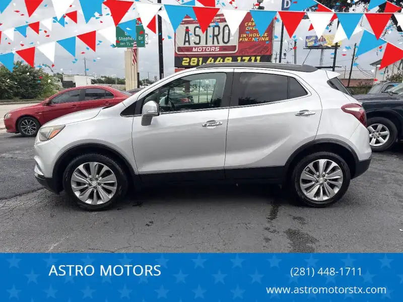 2018 Buick Encore Preferred's photo