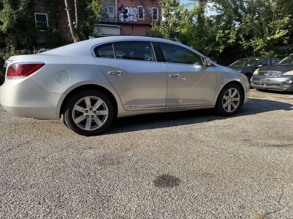 2011 Buick LaCrosse CXL photo 4
