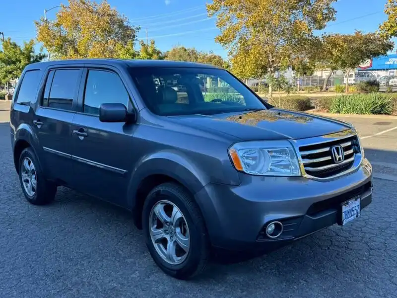 2015 Honda Pilot EX-L 2WD's photo