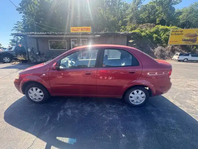 2005 Chevrolet Aveo LT's photo