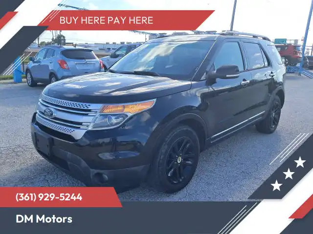 2015 Ford Explorer XLT's photo
