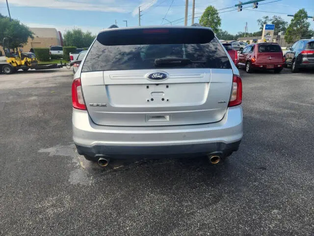 2013 Ford Edge SEL photo 3
